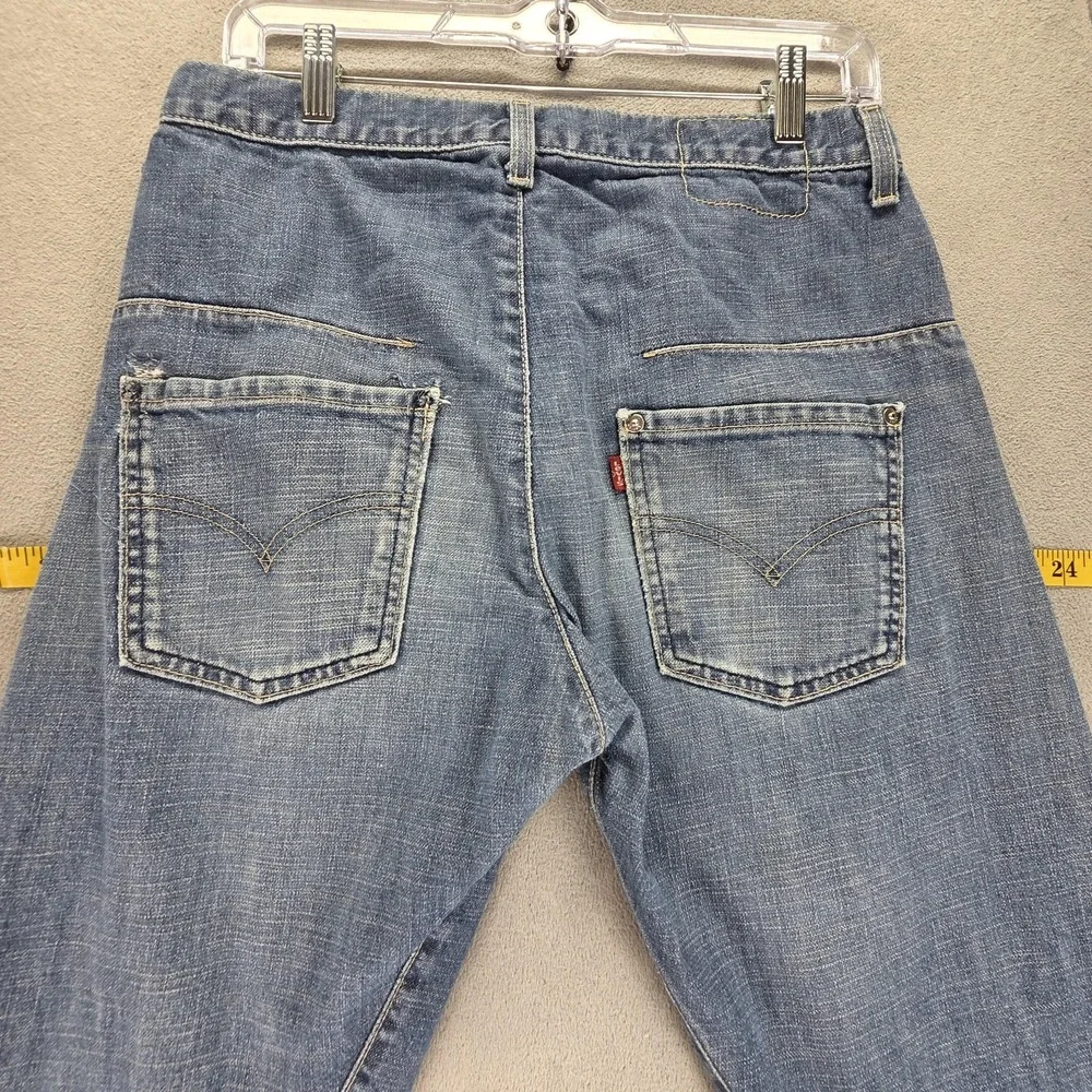 Levis 11757 important